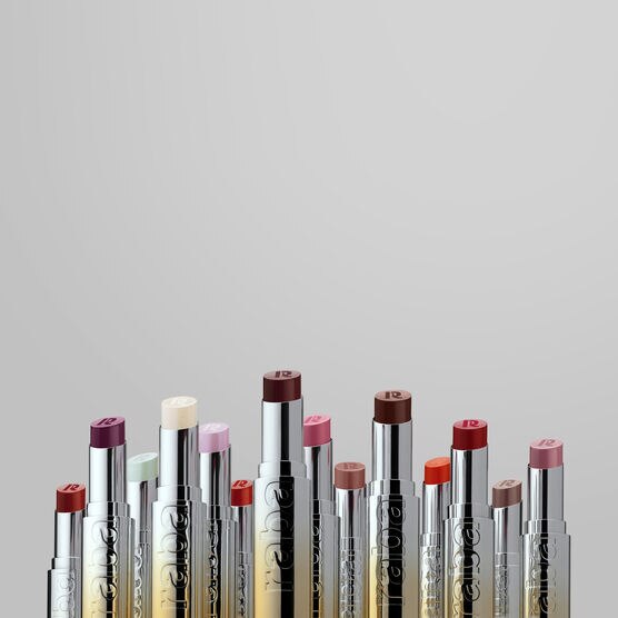 DRAMALIPS BATOM FIRST RED CARPET 687